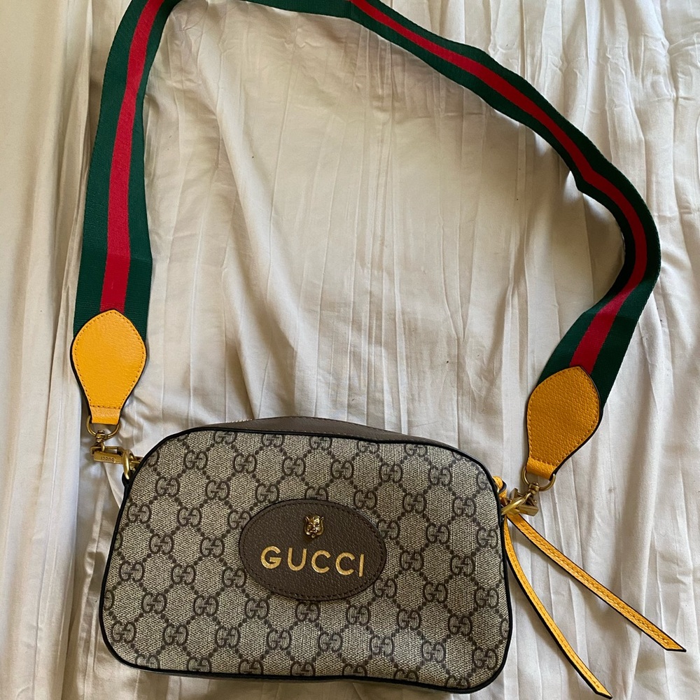 Gucci GG Supreme Messenger bag